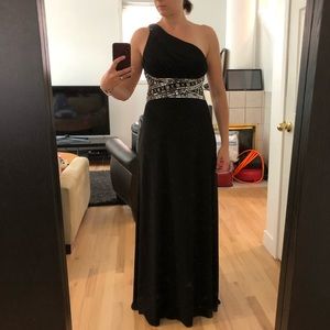 Betsy & Adam Long Black evening gown with beading